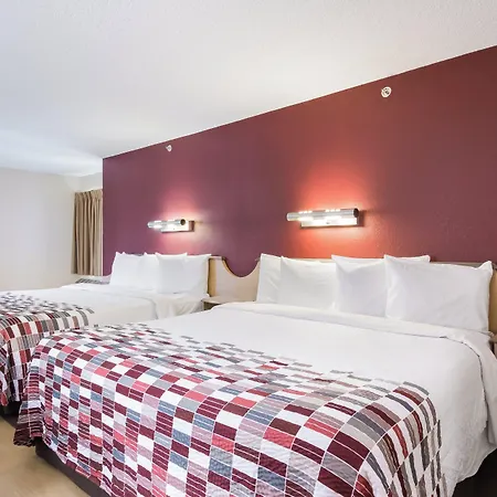 Red Roof Inn Laredo-2